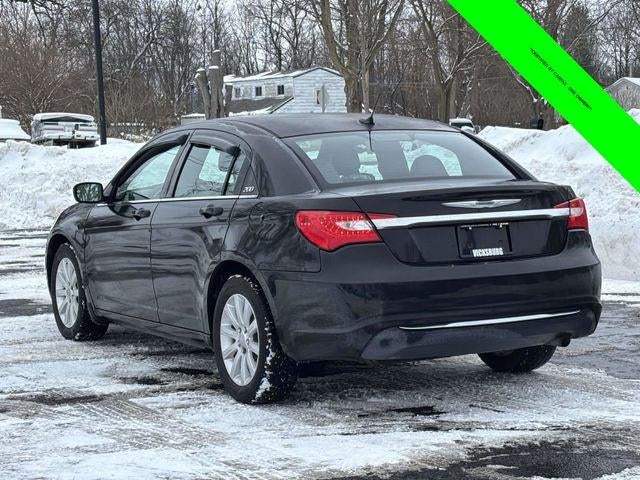 2013 Chrysler 200 Touring