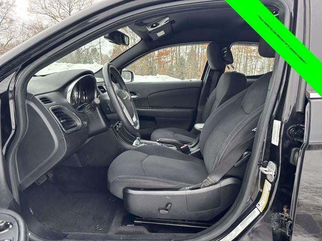 2013 Chrysler 200 Touring