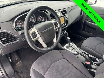 2013 Chrysler 200 Touring