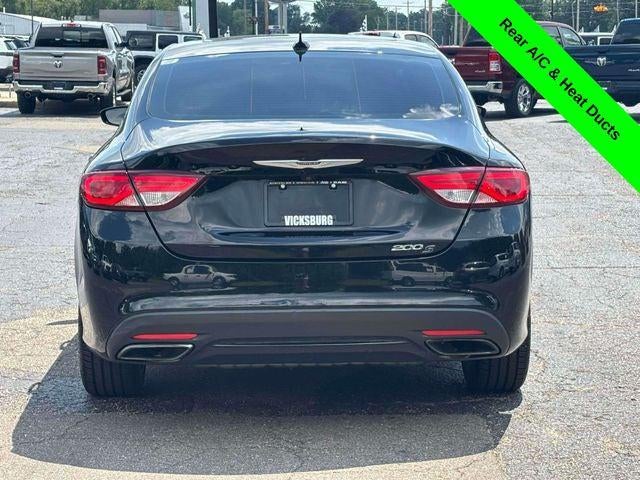 2015 Chrysler 200 S