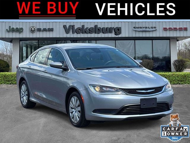 2016 Chrysler 200 LX