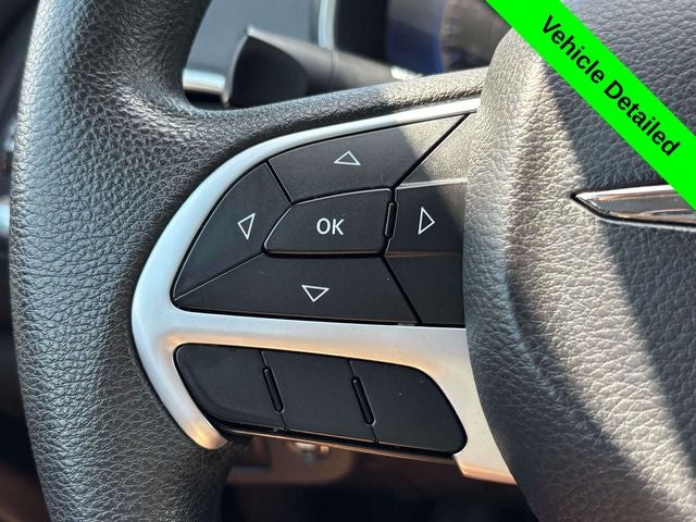 2016 Chrysler 200 LX