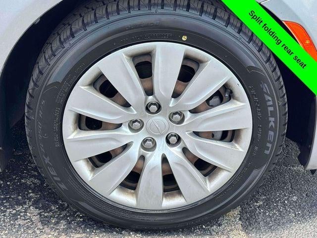 2016 Chrysler 200 LX