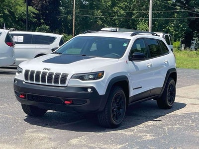 2023 Jeep Cherokee Trailhawk 4x4