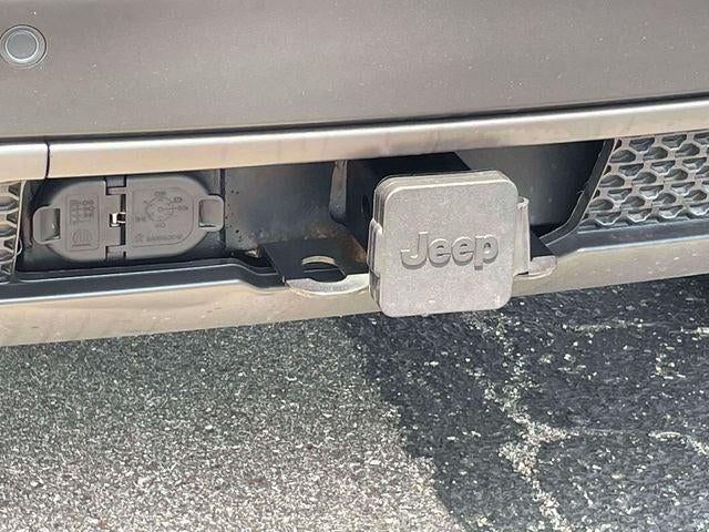 2023 Jeep Cherokee Trailhawk 4x4
