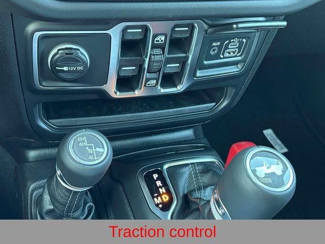 2027 Jeep Wrangler WRANGLER 4-DOOR SAHARA