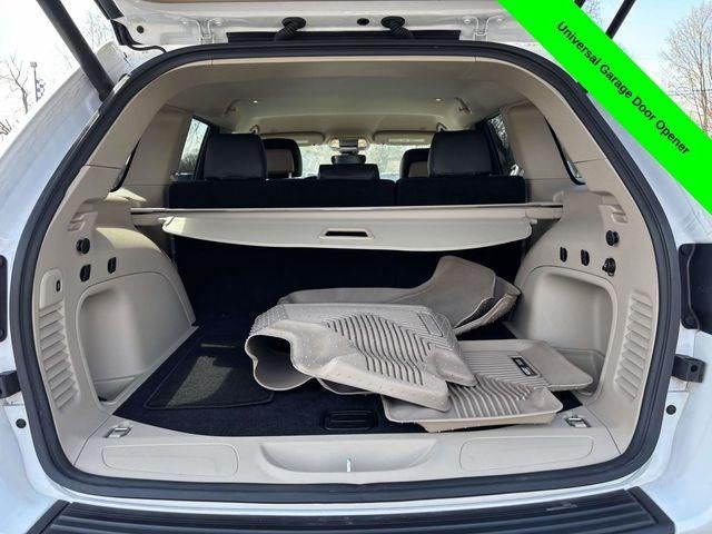 2022 Jeep Grand Cherokee WK Laredo E 4x4