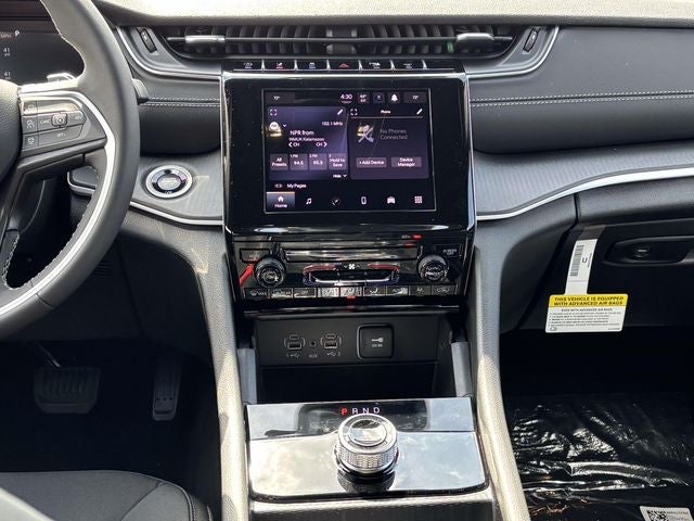 2026 Jeep Grand Cherokee GRAND CHEROKEE LAREDO 4X4