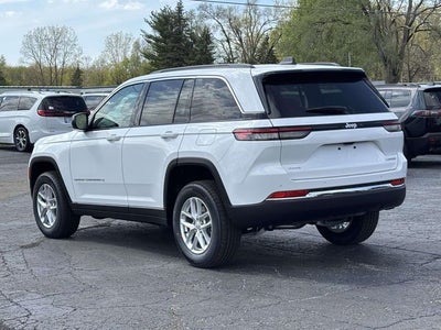 2026 Jeep Grand Cherokee GRAND CHEROKEE LAREDO 4X4