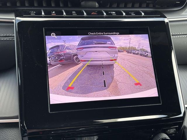 2026 Jeep Grand Cherokee GRAND CHEROKEE LAREDO 4X4