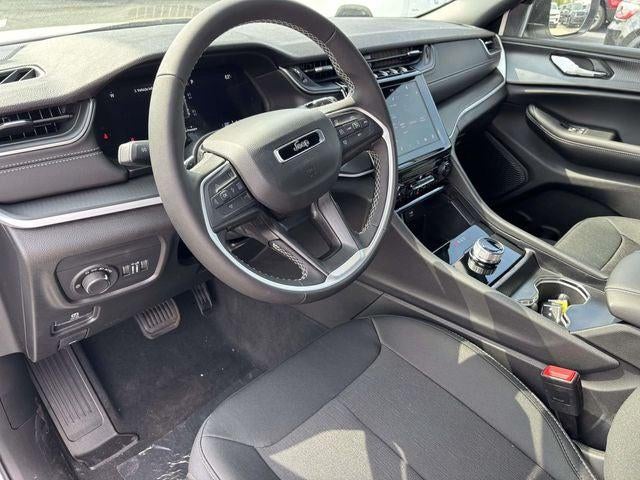 2026 Jeep Grand Cherokee GRAND CHEROKEE LAREDO 4X4