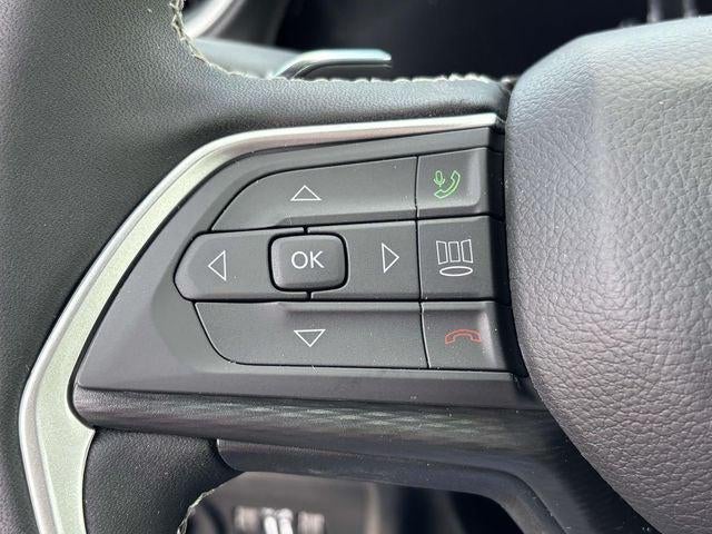 2026 Jeep Grand Cherokee GRAND CHEROKEE LAREDO 4X4