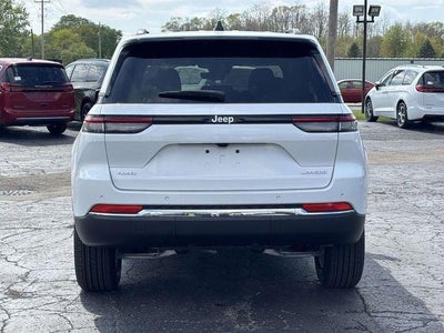 2026 Jeep Grand Cherokee GRAND CHEROKEE LAREDO 4X4