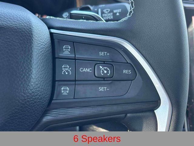 2027 Jeep Grand Cherokee GRAND CHEROKEE LAREDO X 4X4