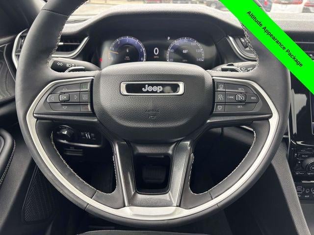 2023 Jeep Grand Cherokee Altitude 4x4