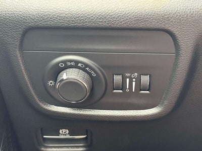 2026 Jeep Grand Cherokee GRAND CHEROKEE LAREDO X 4X4