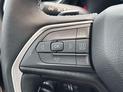 2026 Jeep Grand Cherokee GRAND CHEROKEE LAREDO X 4X4