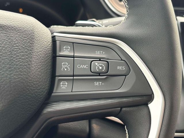 2026 Jeep Grand Cherokee GRAND CHEROKEE LAREDO X 4X4