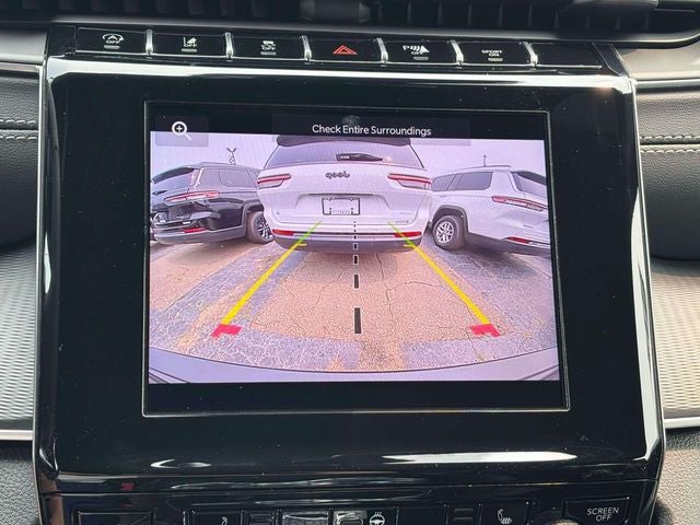 2026 Jeep Grand Cherokee GRAND CHEROKEE LAREDO X 4X4