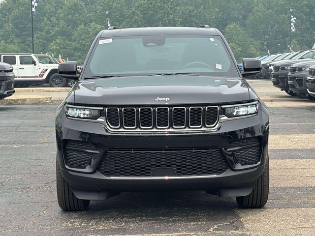 2026 Jeep Grand Cherokee GRAND CHEROKEE LAREDO X 4X4