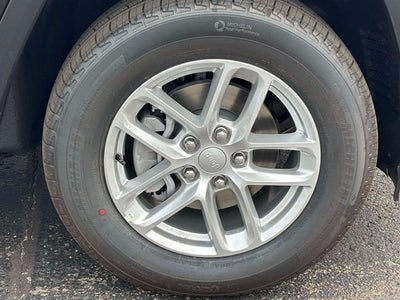 2026 Jeep Grand Cherokee GRAND CHEROKEE LAREDO X 4X4