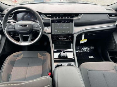 2026 Jeep Grand Cherokee GRAND CHEROKEE LAREDO X 4X4