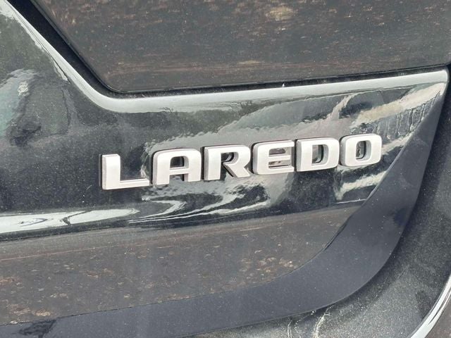 2026 Jeep Grand Cherokee GRAND CHEROKEE LAREDO X 4X4