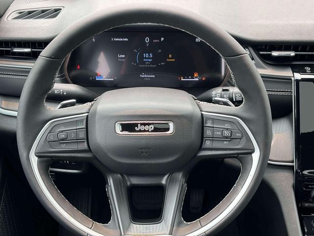 2026 Jeep Grand Cherokee GRAND CHEROKEE LAREDO X 4X4
