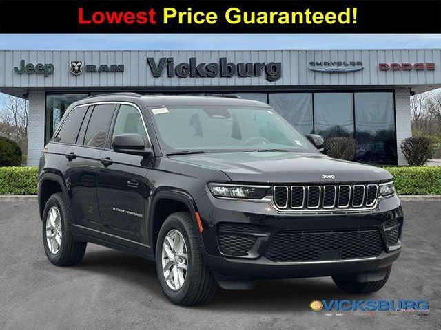 2026 Jeep Grand Cherokee GRAND CHEROKEE LAREDO X 4X4