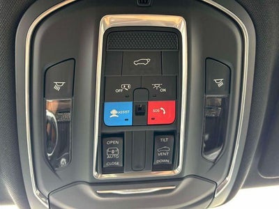 2026 Jeep Grand Cherokee GRAND CHEROKEE LAREDO X 4X4