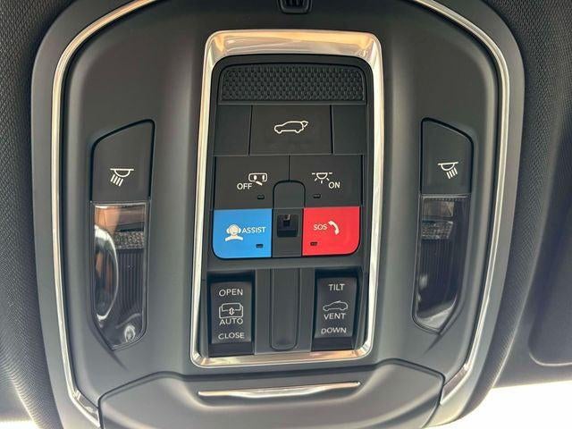 2026 Jeep Grand Cherokee GRAND CHEROKEE LAREDO X 4X4