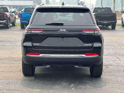 2026 Jeep Grand Cherokee GRAND CHEROKEE LAREDO X 4X4