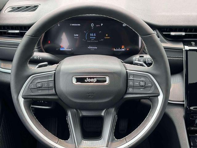 2026 Jeep Grand Cherokee GRAND CHEROKEE LAREDO X 4X4