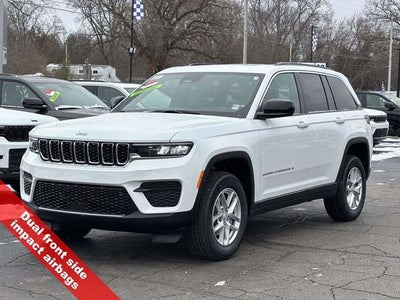 2025 Jeep Grand Cherokee GRAND CHEROKEE LAREDO X 4X4