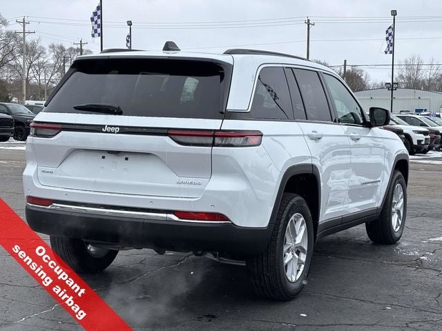 2025 Jeep Grand Cherokee GRAND CHEROKEE LAREDO X 4X4