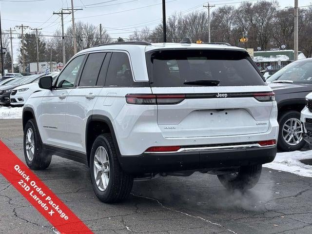 2025 Jeep Grand Cherokee GRAND CHEROKEE LAREDO X 4X4
