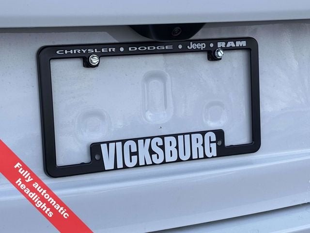 2025 Jeep Grand Cherokee GRAND CHEROKEE LAREDO 4X4