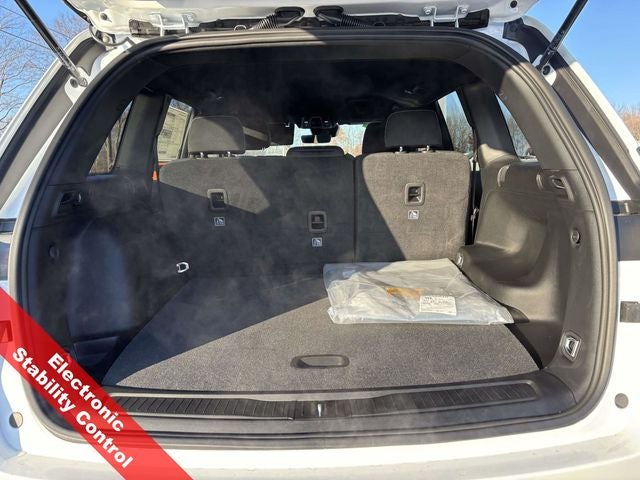 2025 Jeep Grand Cherokee GRAND CHEROKEE LAREDO 4X4