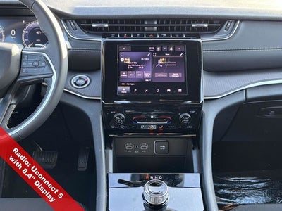 2025 Jeep Grand Cherokee GRAND CHEROKEE LAREDO 4X4