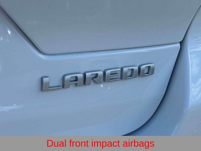 2027 Jeep Grand Cherokee GRAND CHEROKEE LAREDO 4X4