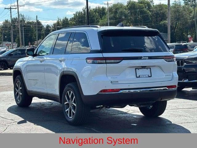 2027 Jeep Grand Cherokee GRAND CHEROKEE LAREDO 4X4