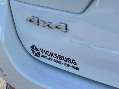 2027 Jeep Grand Cherokee GRAND CHEROKEE LAREDO 4X4