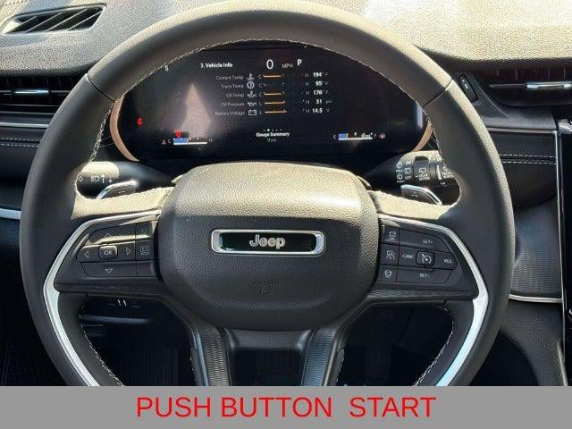 2027 Jeep Grand Cherokee GRAND CHEROKEE LAREDO 4X4