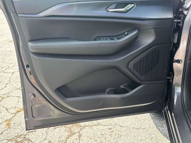 2026 Jeep Grand Cherokee GRAND CHEROKEE LAREDO X 4X4