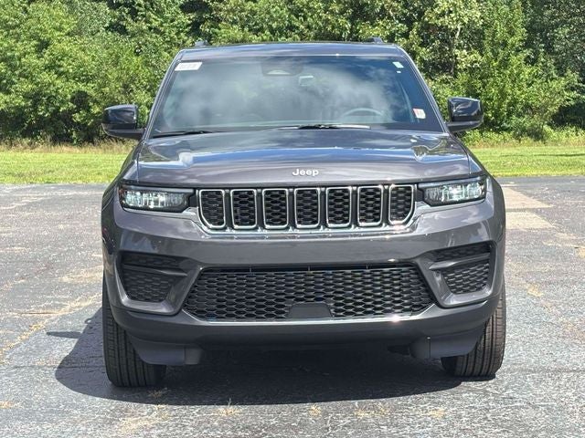 2026 Jeep Grand Cherokee GRAND CHEROKEE LAREDO X 4X4