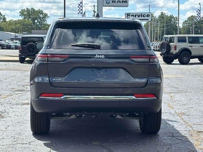 2026 Jeep Grand Cherokee GRAND CHEROKEE LAREDO X 4X4
