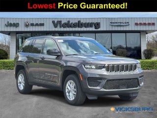 2026 Jeep Grand Cherokee GRAND CHEROKEE LAREDO X 4X4