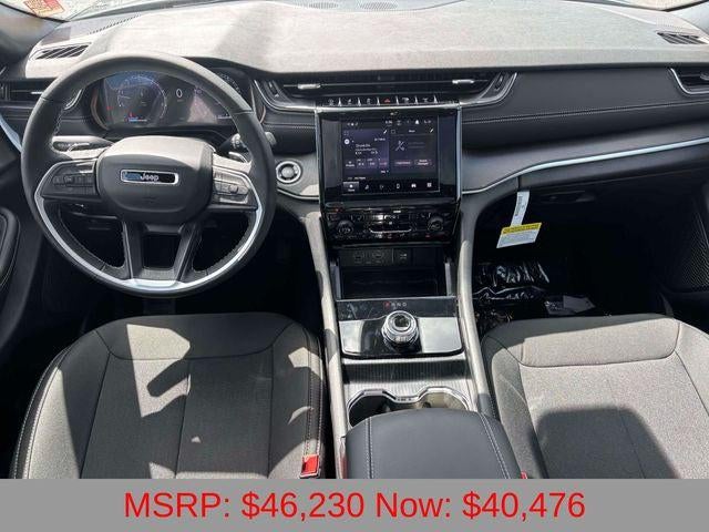 2026 Jeep Grand Cherokee GRAND CHEROKEE LAREDO X 4X4