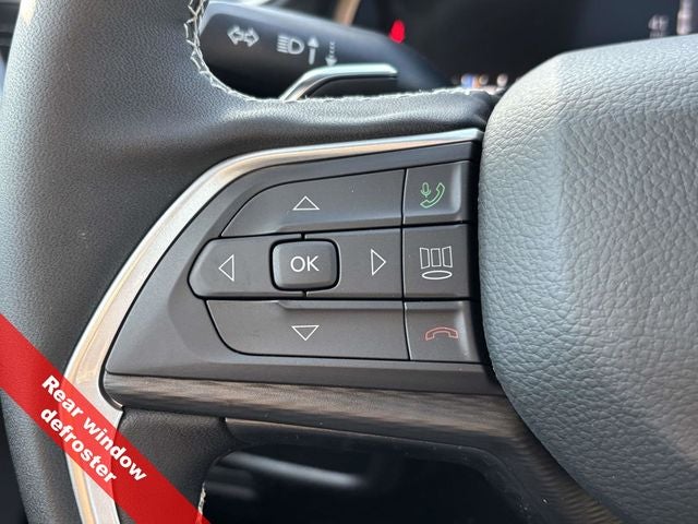 2025 Jeep Grand Cherokee GRAND CHEROKEE LAREDO X 4X4