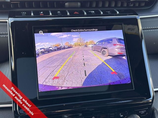 2025 Jeep Grand Cherokee GRAND CHEROKEE LAREDO X 4X4